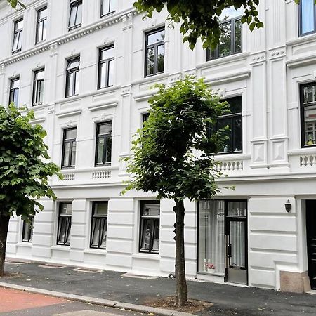 Nordic Host - Frogner - Well Appointed 2 Bedroom In Lovely West Side Neighborhood Oslo Eksteriør billede